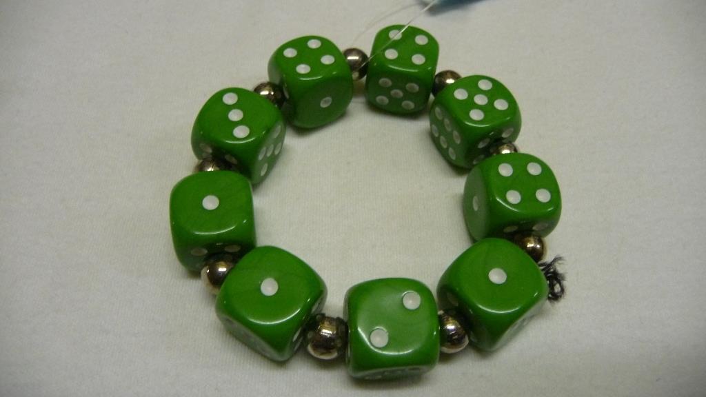 Armband Mit Großen Würfel - Grün-Satt