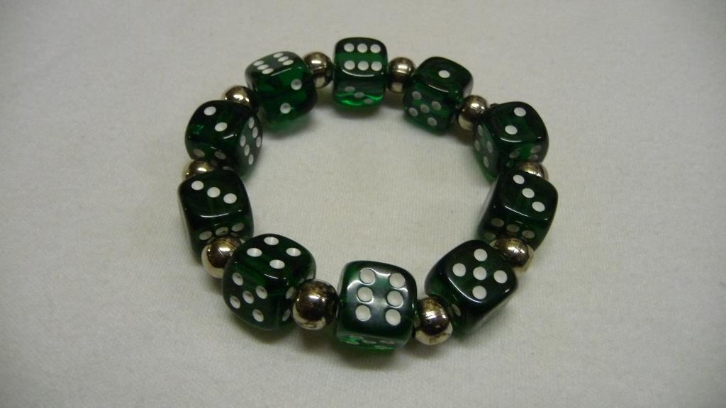 Armband Mit Kleinen Würfel - Grün-transparent