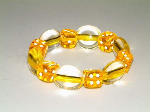 Armband Mit Würfel Und Olivperlen - Gelb