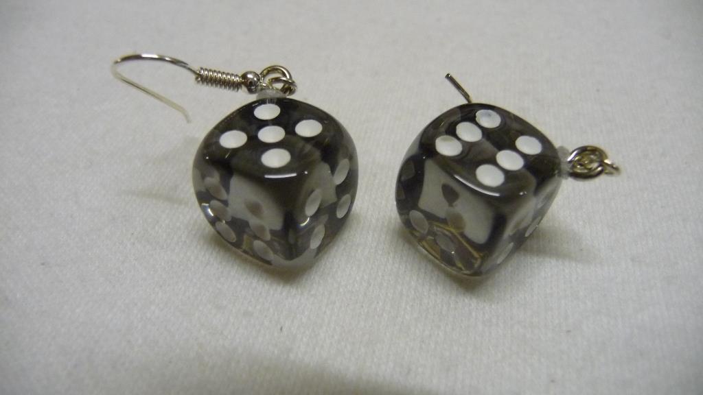 Ohrhänger - Würfel - grau-transparent