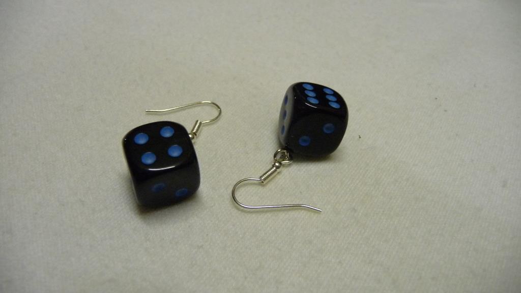 Ohrhänger - Würfel - schwarz blaue Punkte