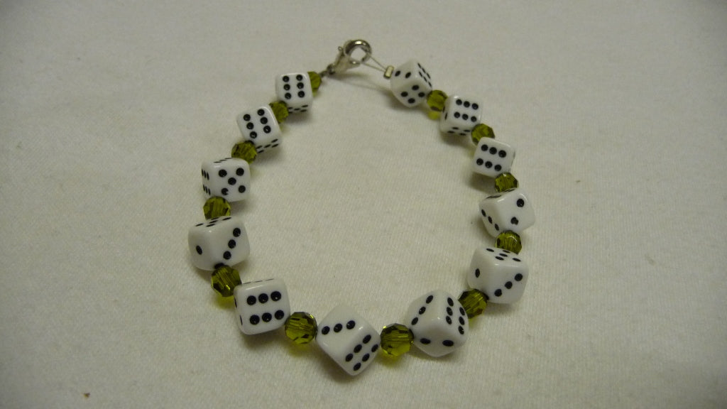 Armband Würfel - Weiß , Grüne Perlen