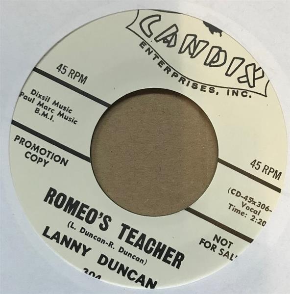 Single - VA -Lanny Duncan - Romeo's Teacher; Sonny Wilson - I Ain't Giving Up Nothing