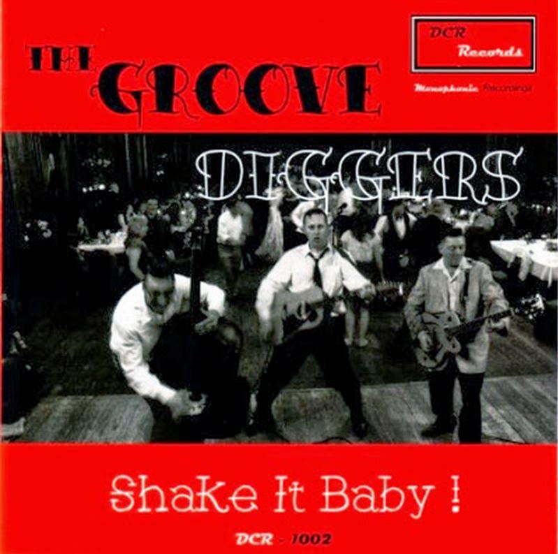 CD - Groove Diggers - Shake It Baby