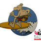 Pin - Lucien - Auf Surfbrett Stehend, Gelb