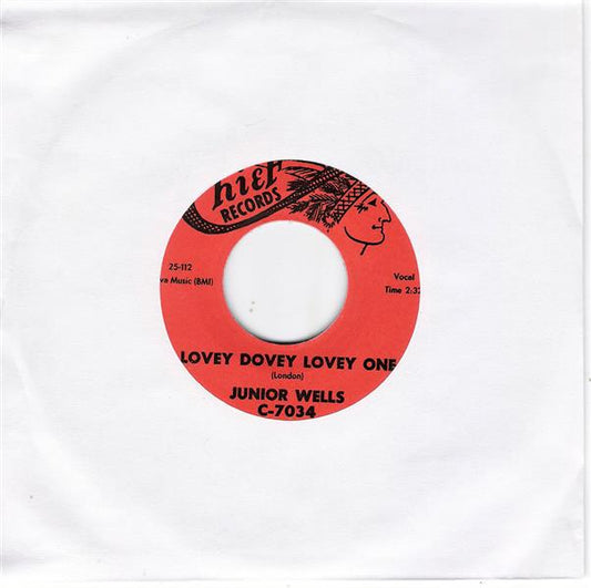 Single - Junior Wells - Lovey Dovey Lovey One , You Sure Look Good To Me