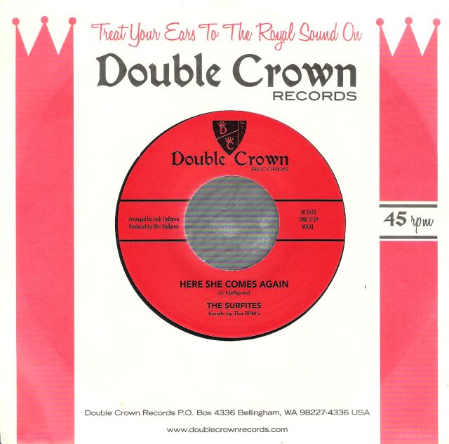 Single - Surfites - Here She Comes Again, Theme For Surfers